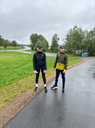 Helmi ja Hannes Leinonen Oulun juoksun jälkeen 20.9.2025